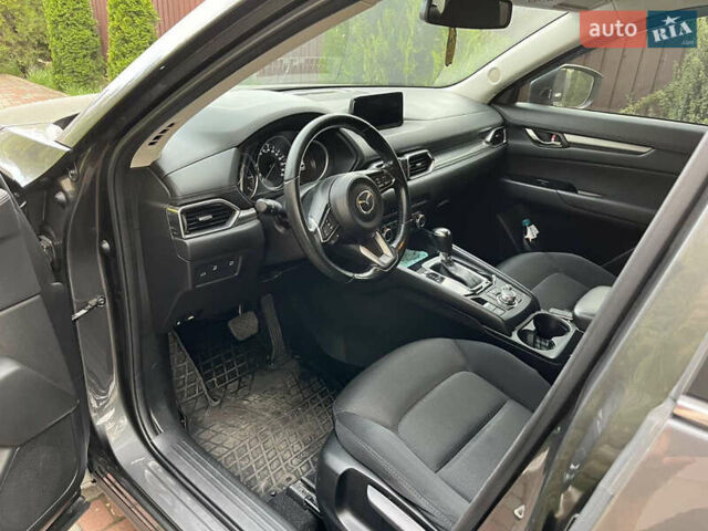 Мазда СХ-5 2018 у Києві на Automoto.ua Сірий Мазда СХ-5, об'ємом двигуна 2.19 л та пробігом 93 тис. км за 20500 $, фото 1 на Automoto.ua