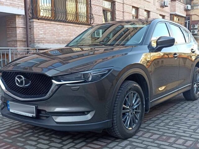 Серый Мазда СХ-5, объемом двигателя 0 л и пробегом 210 тыс. км за 22500 $, фото 1 на Automoto.ua