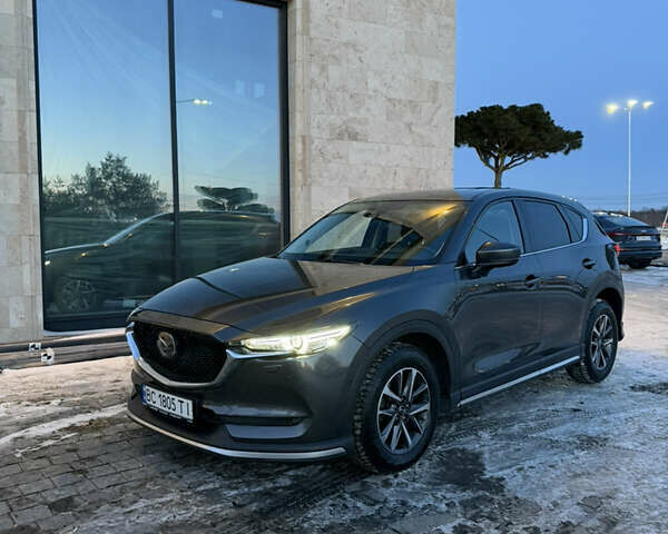 Серый Мазда СХ-5, объемом двигателя 2.49 л и пробегом 120 тыс. км за 17000 $, фото 1 на Automoto.ua