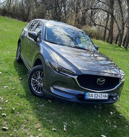 Серый Мазда СХ-5, объемом двигателя 2.49 л и пробегом 115 тыс. км за 23000 $, фото 1 на Automoto.ua