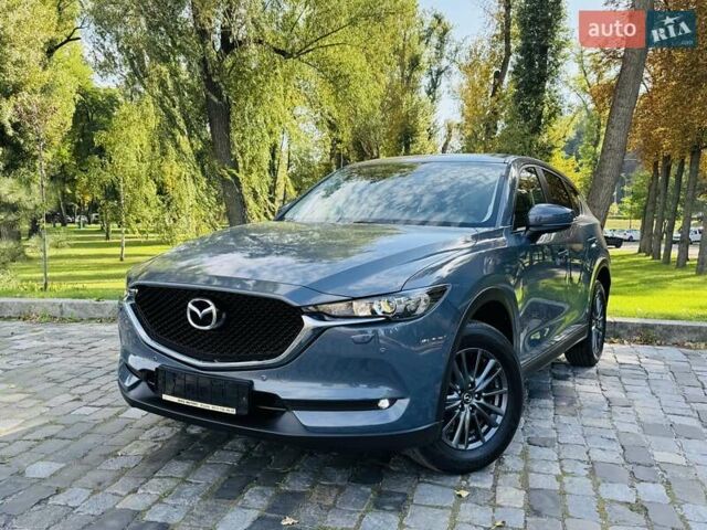 Серый Мазда СХ-5, объемом двигателя 2 л и пробегом 19 тыс. км за 26300 $, фото 1 на Automoto.ua