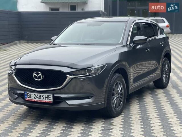 Серый Мазда СХ-5, объемом двигателя 2 л и пробегом 143 тыс. км за 20999 $, фото 1 на Automoto.ua
