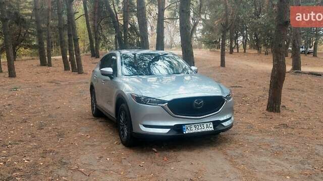 Серый Мазда СХ-5, объемом двигателя 2.49 л и пробегом 89 тыс. км за 19500 $, фото 1 на Automoto.ua
