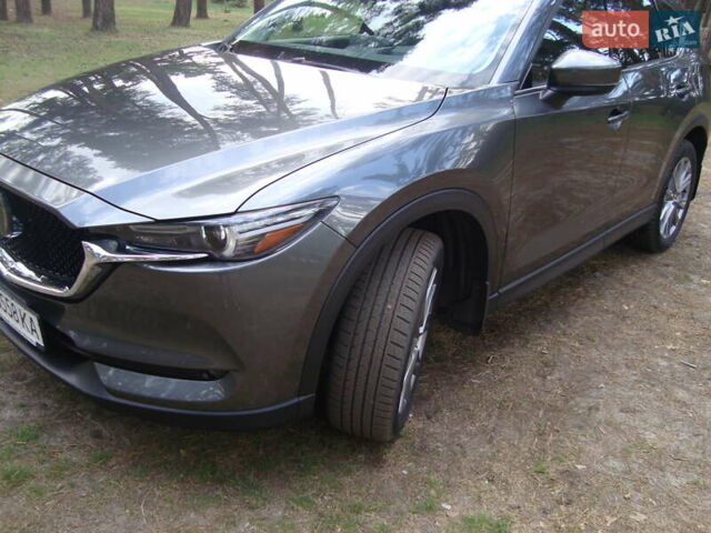 Серый Мазда СХ-5, объемом двигателя 2.49 л и пробегом 42 тыс. км за 27800 $, фото 1 на Automoto.ua