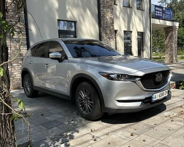 Серый Мазда СХ-5, объемом двигателя 2.5 л и пробегом 55 тыс. км за 23100 $, фото 1 на Automoto.ua
