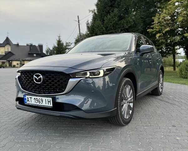 Серый Мазда СХ-5, объемом двигателя 2 л и пробегом 18 тыс. км за 32000 $, фото 1 на Automoto.ua