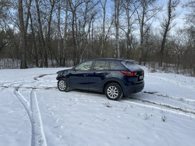 Синий Мазда СХ-5, объемом двигателя 2.5 л и пробегом 140 тыс. км за 5600 $, фото 1 на Automoto.ua