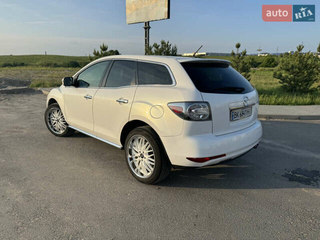 Мазда СХ-7 2010 в Ровно на Automoto.ua Белый Мазда СХ-7, объемом двигателя 2.18 л и пробегом 181 тыс. км за 10800 $, фото 1 на Automoto.ua