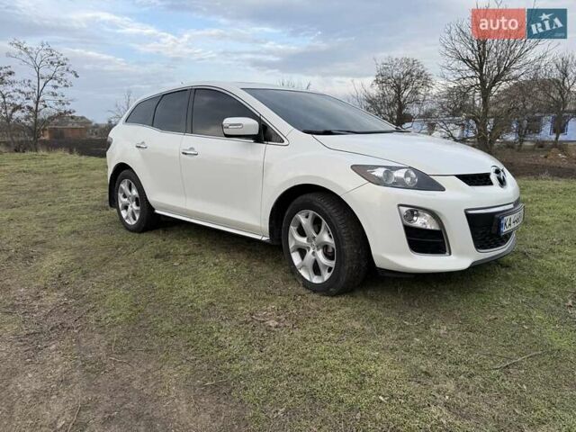 Білий Мазда СХ-7, об'ємом двигуна 2.26 л та пробігом 107 тис. км за 8990 $, фото 1 на Automoto.ua