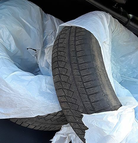 Сірий Мазда СХ-7, об'ємом двигуна 2.3 л та пробігом 190 тис. км за 7000 $, фото 1 на Automoto.ua