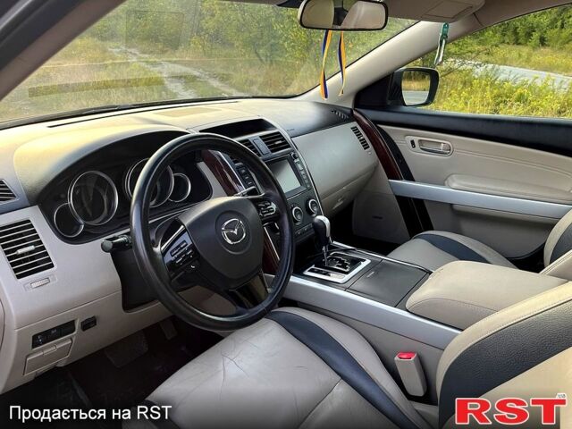 Мазда СХ-9, объемом двигателя 3.5 л и пробегом 130 тыс. км за 9000 $, фото 1 на Automoto.ua