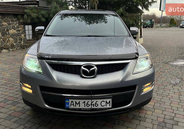Серый Мазда СХ-9, объемом двигателя 3.73 л и пробегом 178 тыс. км за 8999 $, фото 1 на Automoto.ua