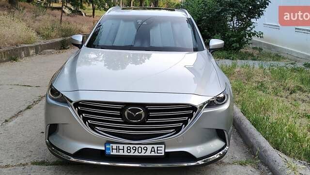 Серый Мазда СХ-9, объемом двигателя 2.49 л и пробегом 131 тыс. км за 24500 $, фото 1 на Automoto.ua