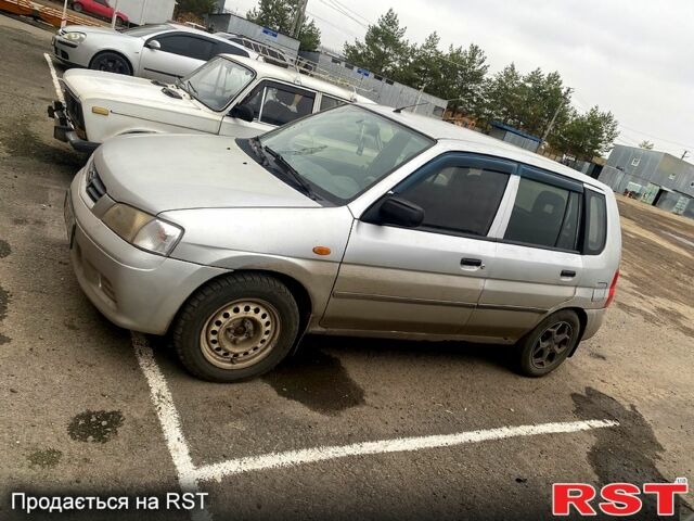 Сірий Мазда Деміо, об'ємом двигуна 1.3 л та пробігом 444 тис. км за 1400 $, фото 1 на Automoto.ua