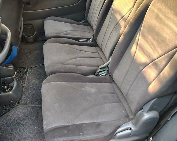 Чорний Мазда МПВ, об'ємом двигуна 2.3 л та пробігом 300 тис. км за 3200 $, фото 1 на Automoto.ua