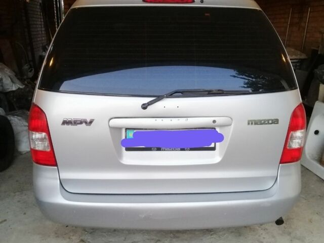 Мазда МПВ 2002 у Вінниці на Automoto.ua Сірий Мазда МПВ, об'ємом двигуна 2 л та пробігом 240 тис. км за 2400 $, фото 1 на Automoto.ua