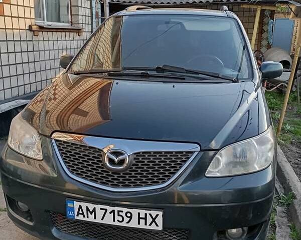 Зелений Мазда МПВ, об'ємом двигуна 2 л та пробігом 429 тис. км за 3600 $, фото 1 на Automoto.ua