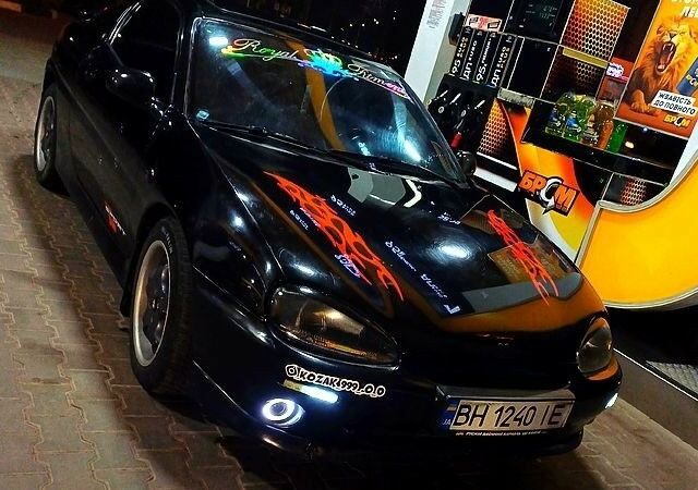 Чорний Мазда МХ-3, об'ємом двигуна 1.8 л та пробігом 400 тис. км за 3400 $, фото 1 на Automoto.ua