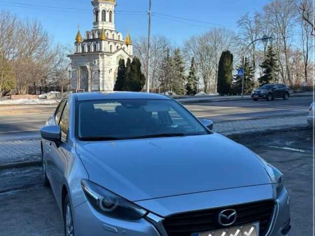 Серый Мазда МХ-3, объемом двигателя 0 л и пробегом 3 тыс. км за 15593 $, фото 1 на Automoto.ua
