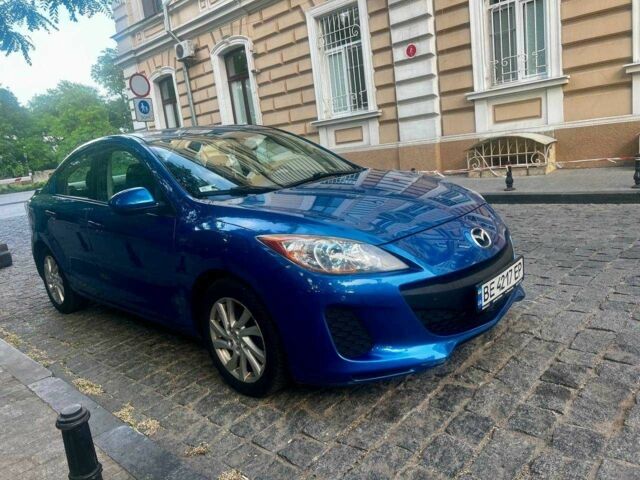 Синій Мазда МХ-3, об'ємом двигуна 2 л та пробігом 170 тис. км за 8500 $, фото 1 на Automoto.ua