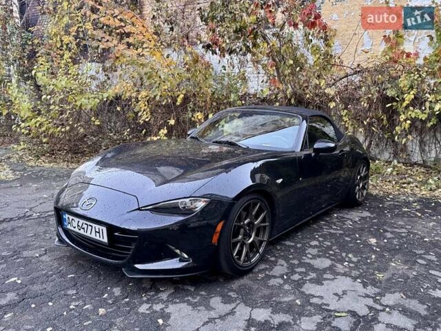 Черный Мазда МХ-5, объемом двигателя 2 л и пробегом 43 тыс. км за 20000 $, фото 1 на Automoto.ua