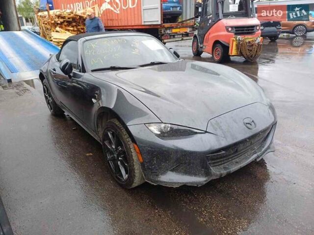 Серый Мазда МХ-5, объемом двигателя 2 л и пробегом 75 тыс. км за 25000 $, фото 1 на Automoto.ua