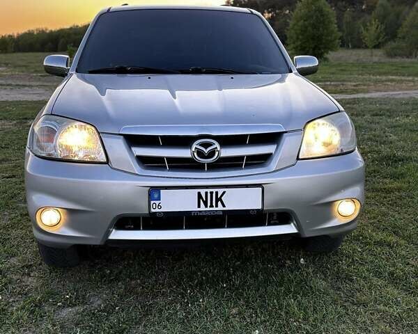 Сірий Мазда Трибьют, об'ємом двигуна 2.3 л та пробігом 250 тис. км за 6000 $, фото 1 на Automoto.ua