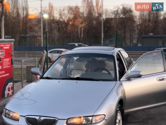 Серый Мазда Кседос 6, объемом двигателя 2 л и пробегом 350 тыс. км за 2000 $, фото 1 на Automoto.ua