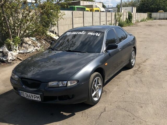 Сірий Мазда Кседос 6, об'ємом двигуна 2 л та пробігом 465 тис. км за 1800 $, фото 1 на Automoto.ua