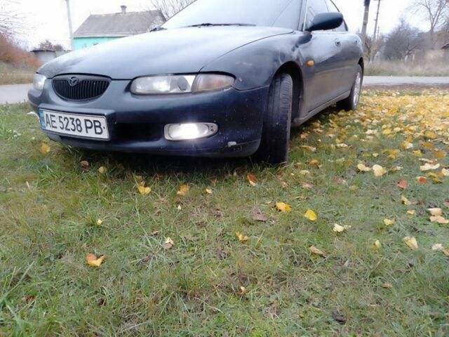 Зеленый Мазда Кседос 6, объемом двигателя 2 л и пробегом 400 тыс. км за 1500 $, фото 1 на Automoto.ua