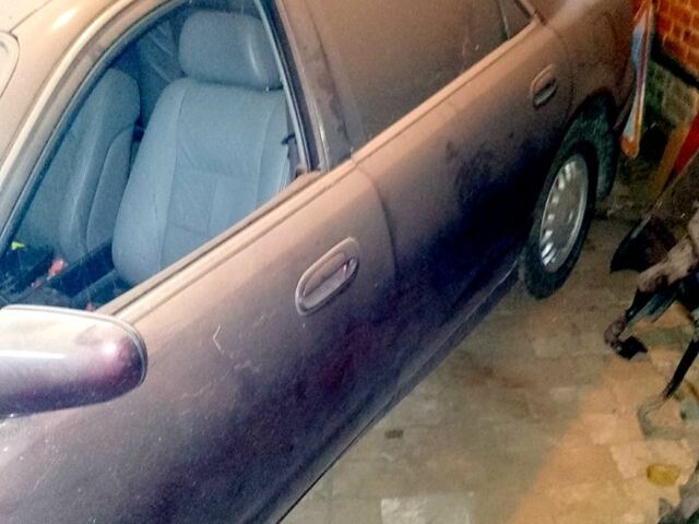 Мазда Кседос 9, об'ємом двигуна 2.5 л та пробігом 400 тис. км за 1000 $, фото 1 на Automoto.ua