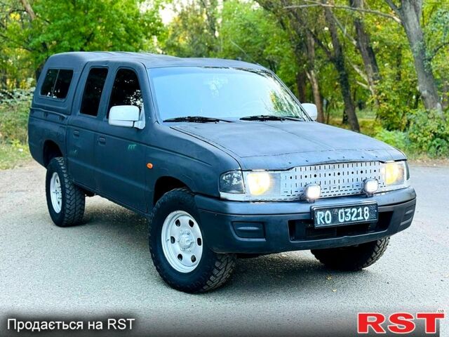 Черный Мазда B 2500, объемом двигателя 2.5 л и пробегом 280 тыс. км за 2950 $, фото 1 на Automoto.ua