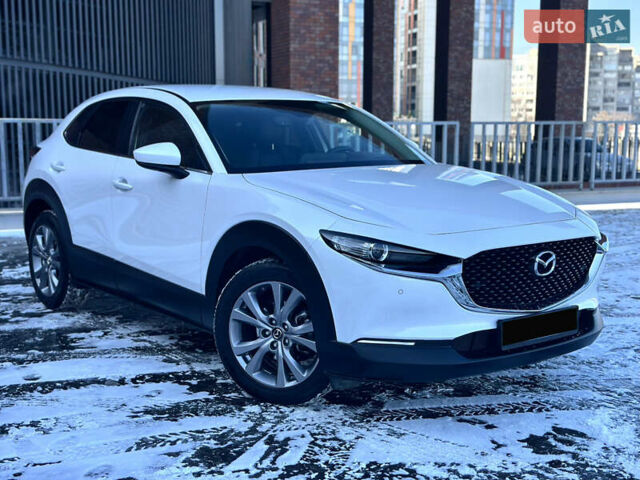 Білий Мазда CX-30, об'ємом двигуна 2 л та пробігом 27 тис. км за 25900 $, фото 1 на Automoto.ua