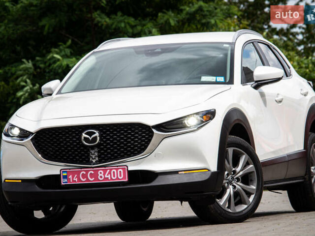 Белый Мазда CX-30, объемом двигателя 2.5 л и пробегом 14 тыс. км за 22900 $, фото 1 на Automoto.ua