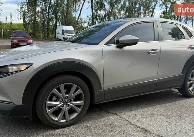 Бежевый Мазда CX-30, объемом двигателя 2 л и пробегом 4 тыс. км за 26999 $, фото 1 на Automoto.ua