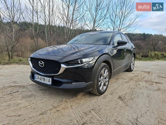 Черный Мазда CX-30, объемом двигателя 2 л и пробегом 56 тыс. км за 19500 $, фото 1 на Automoto.ua