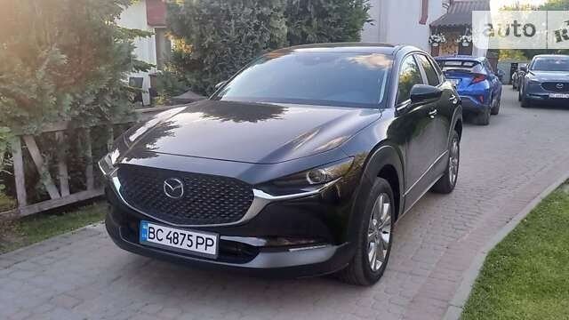 Черный Мазда CX-30, объемом двигателя 2.49 л и пробегом 40 тыс. км за 18800 $, фото 1 на Automoto.ua