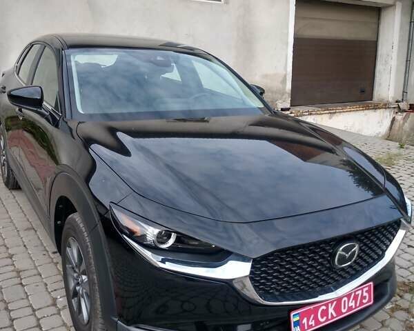 Черный Мазда CX-30, объемом двигателя 2.5 л и пробегом 47 тыс. км за 17500 $, фото 1 на Automoto.ua