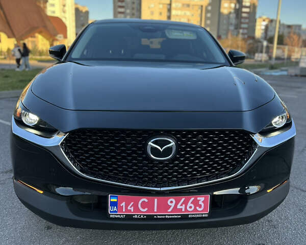 Черный Мазда CX-30, объемом двигателя 2.5 л и пробегом 24 тыс. км за 19400 $, фото 1 на Automoto.ua