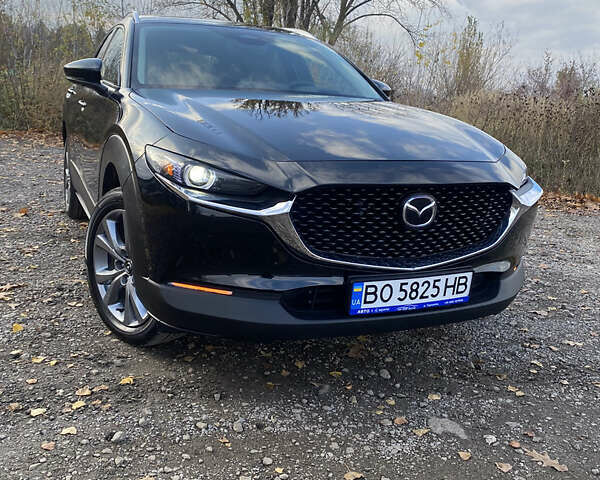Черный Мазда CX-30, объемом двигателя 2.5 л и пробегом 2 тыс. км за 23550 $, фото 1 на Automoto.ua