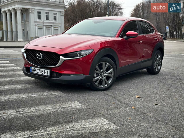 Красный Мазда CX-30, объемом двигателя 2 л и пробегом 55 тыс. км за 25399 $, фото 1 на Automoto.ua