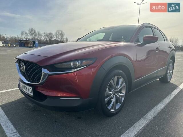 Красный Мазда CX-30, объемом двигателя 2.49 л и пробегом 45 тыс. км за 21399 $, фото 1 на Automoto.ua