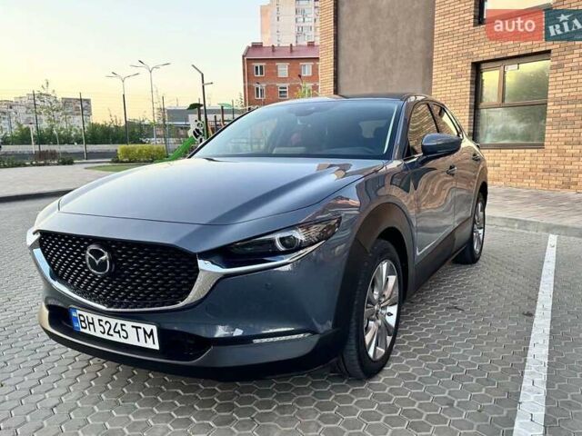 Серый Мазда CX-30, объемом двигателя 2 л и пробегом 17 тыс. км за 17500 $, фото 1 на Automoto.ua