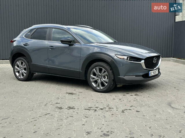 Серый Мазда CX-30, объемом двигателя 2.49 л и пробегом 69 тыс. км за 22300 $, фото 1 на Automoto.ua