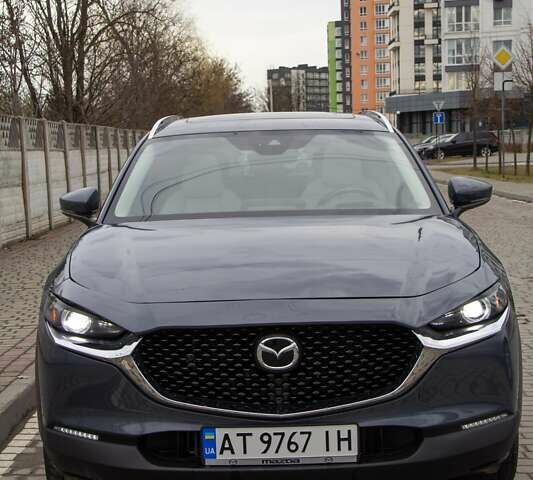 Серый Мазда CX-30, объемом двигателя 2.5 л и пробегом 95 тыс. км за 17800 $, фото 1 на Automoto.ua