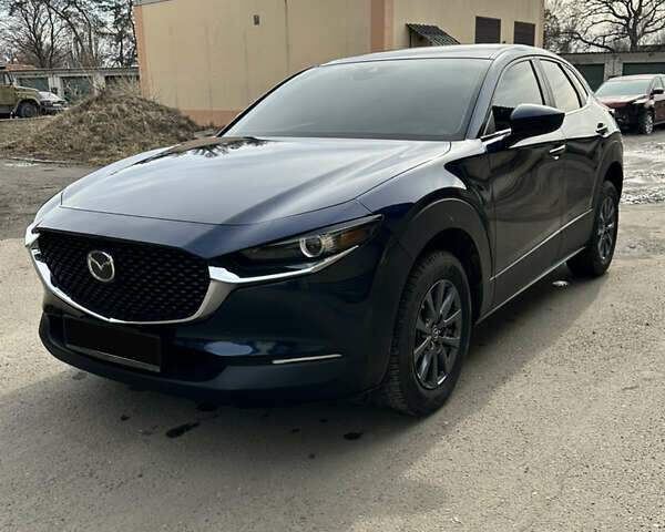 Синий Мазда CX-30, объемом двигателя 2.49 л и пробегом 63 тыс. км за 18400 $, фото 1 на Automoto.ua