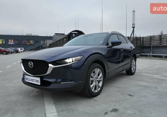 Синий Мазда CX-30, объемом двигателя 2.49 л и пробегом 57 тыс. км за 22990 $, фото 1 на Automoto.ua