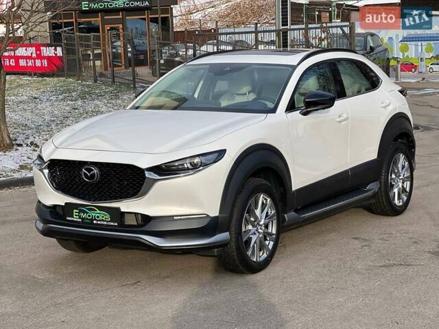 Білий Мазда CX-30 EV, об'ємом двигуна 0 л та пробігом 1 тис. км за 22500 $, фото 1 на Automoto.ua