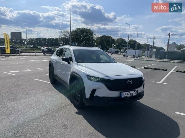 Белый Мазда CX-50, объемом двигателя 2.49 л и пробегом 10 тыс. км за 28600 $, фото 1 на Automoto.ua