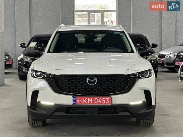 Белый Мазда CX-50, объемом двигателя 2.5 л и пробегом 49 тыс. км за 25999 $, фото 1 на Automoto.ua